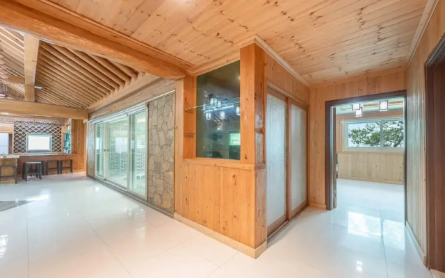 Ganghwa Gichayeohaeng Pension
