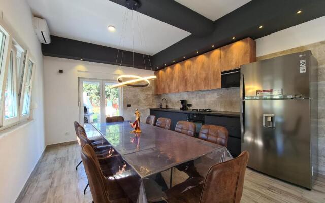 House Plavi 2130