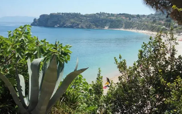 Villa Guidaloca on the beach