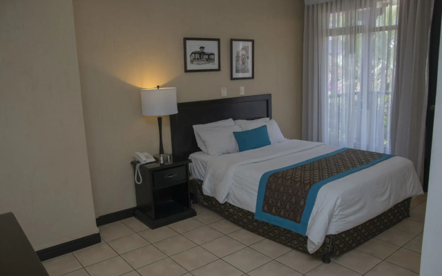 Hotel Colonial