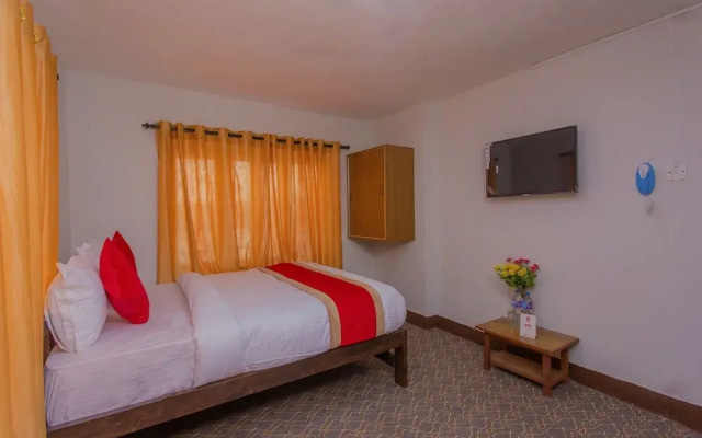 OYO 259 Hotel White and Peace