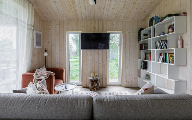 Lucky Home Rent on Prilesnaya street 4a