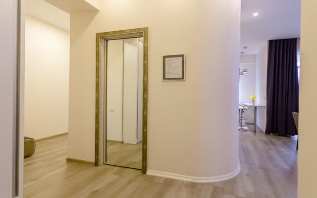 Falcon Apartments - Rustaveli