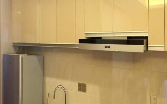 Nanjing Crystal Executive Apartment