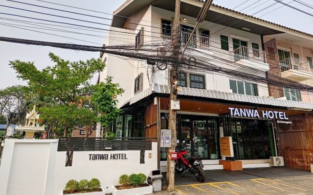 Tanwa Hotel