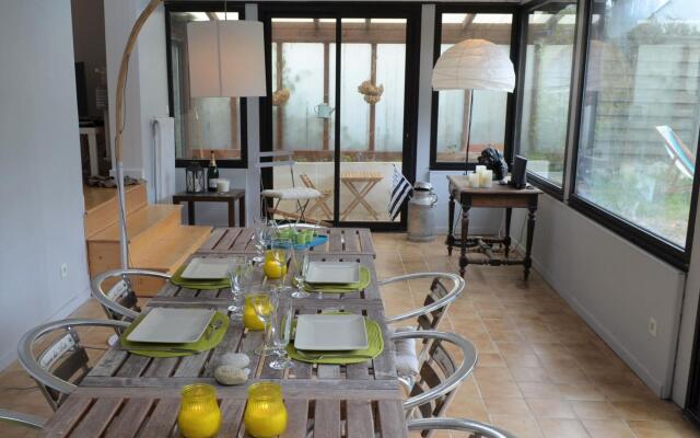 Charming Holiday Home Near the Beach, Locquirec