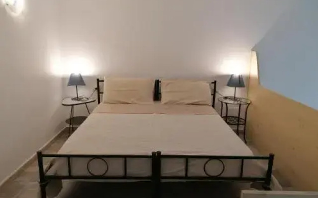 Anais' Loft- OSP. SANT'ORSOLA-FIERA