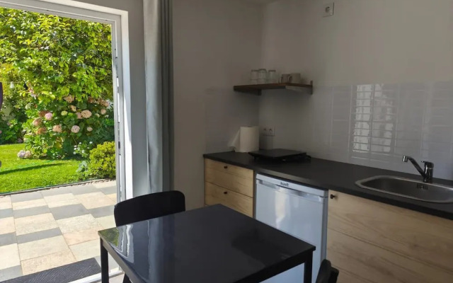 Apulia Garden Barbecue Suite