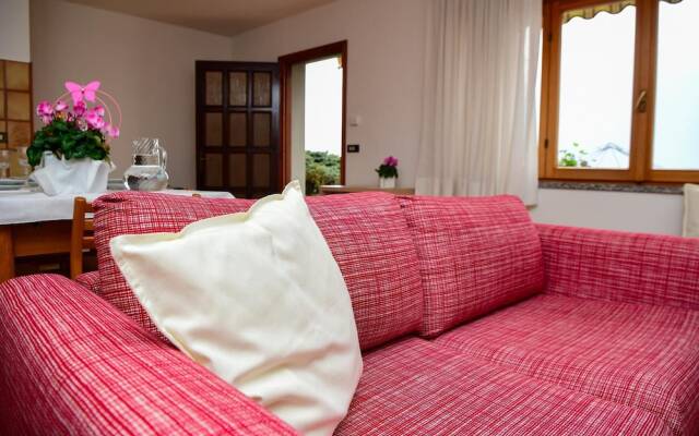 Ca Bearly in Nesso With 1 Bedrooms and 1 Bathrooms