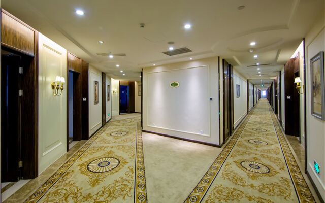 Vienna Hotel Jiangmen Heshan Huamao Branch