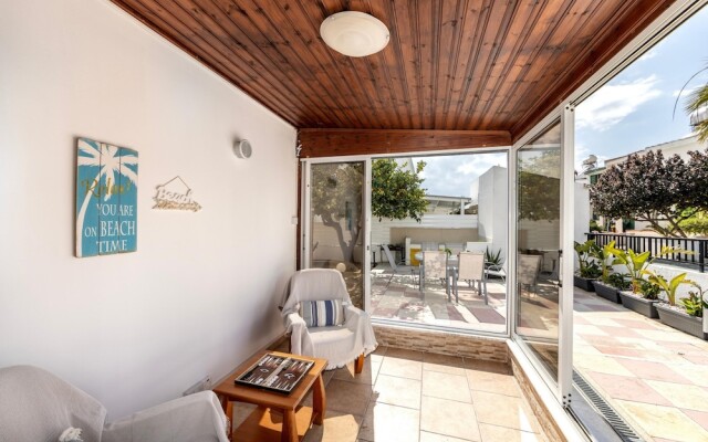 Ayia Thekla Sea Breeze Villa