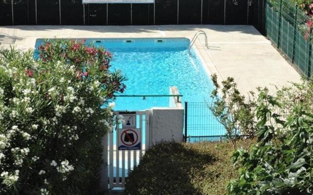 Appartement Le Grau-du-Roi, 3 pièces, 6 personnes - FR-1-307-94