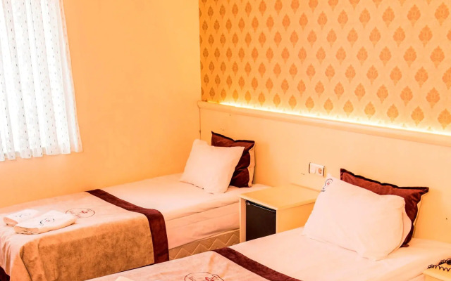 Nazar Hotel