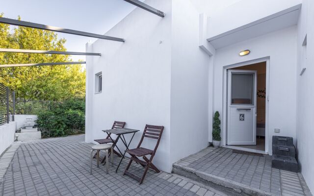 Comfort Stay Athens Airport Hotel - FREE shuttle from and to the airport