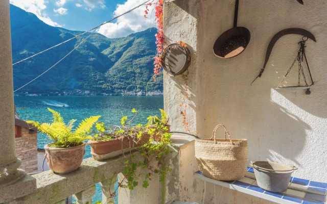 Terrace on Orrido di Nesso Waterfall by Rent all Como