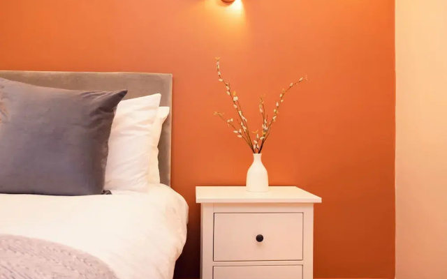 JOIVY Modern 1-bed flat in New Town