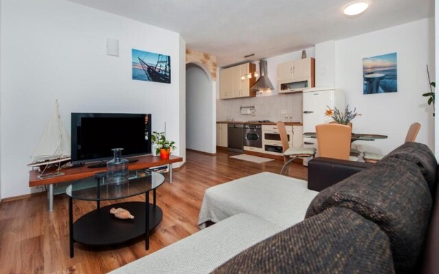 Apartment Thalassa