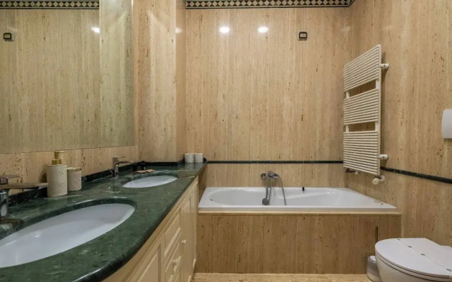 The One, Luxury Seaview With Piano