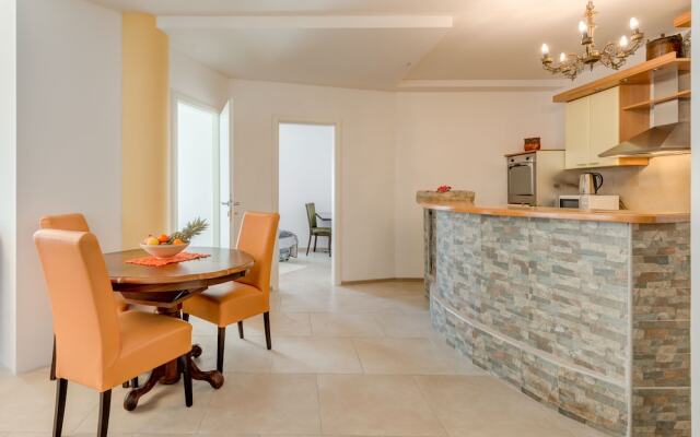 Apartments Mariot