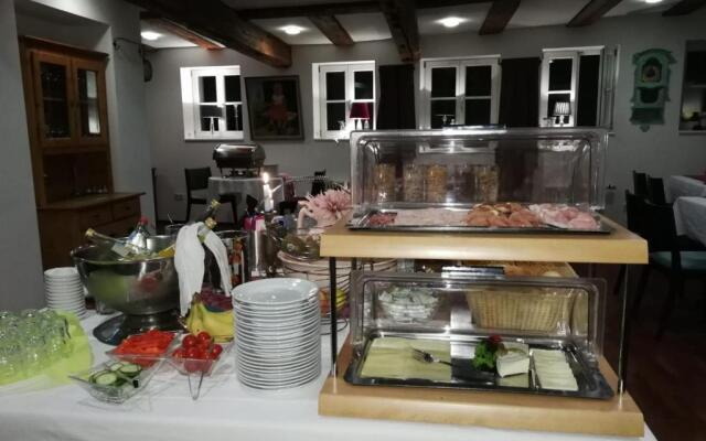 Hotel Roessle