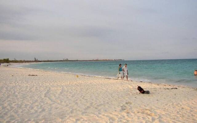 Sea Gem - 2 Br Condo At Coco Beach