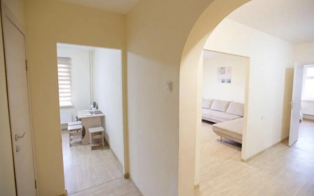 Саквояж на улице Молокова 1Д