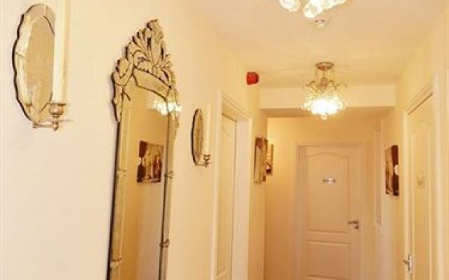 The Stirling Bed  Breakfast