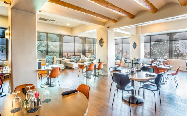 Sheraton Albuquerque Airport Hotel