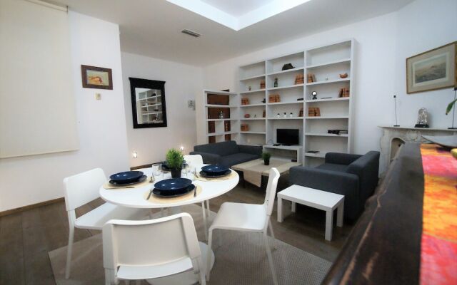 Constitución 6 Apartment