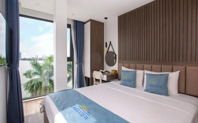 Lake View Hotel