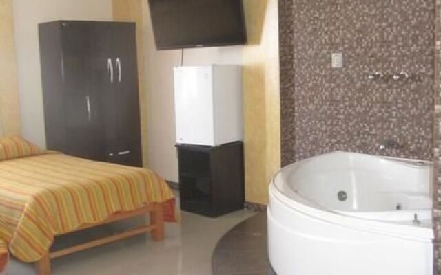 Hostal Karamolle