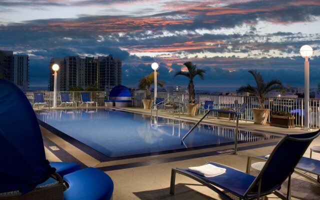 Courtyard by Marriott Miami Beach-South Beach