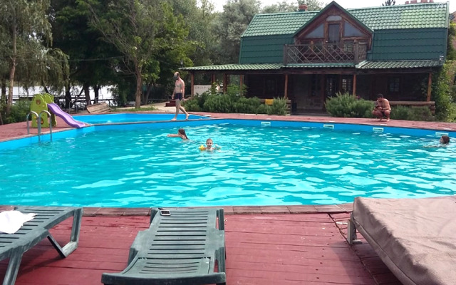 Замок (Астраханская обл)