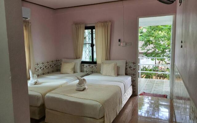 Blue Bay Bungalow