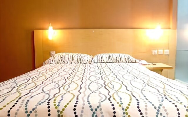 Pudding Hotel