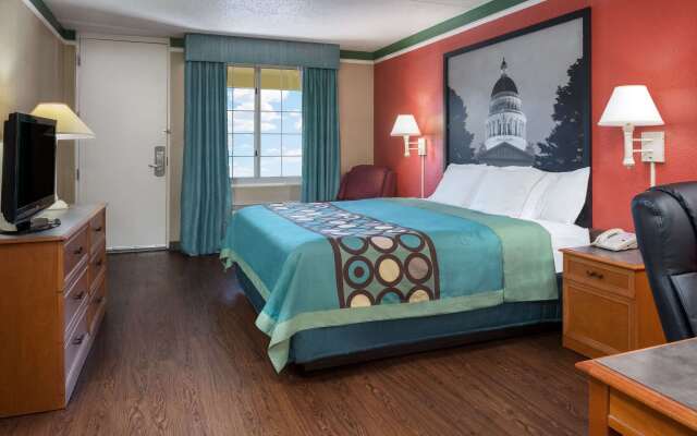 Super 8 by Wyndham Little Rock/Otter Creek