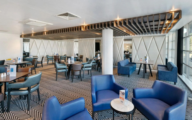 Holiday Inn Express Leigh - Sports Village by IHG