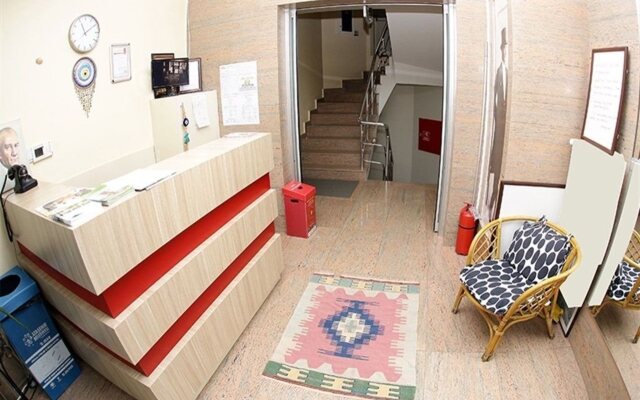 İkiz Palmiye Kiz Oğrenci Pansiyonu - Caters to Women - Hostel