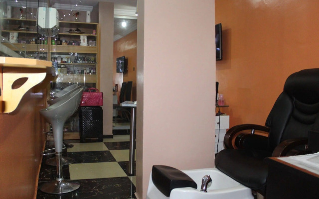 Avital Suites And Resort