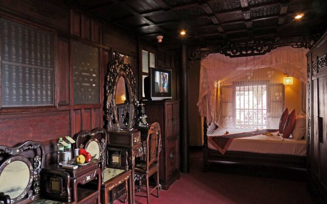 Vinh Hung Heritage Hotel