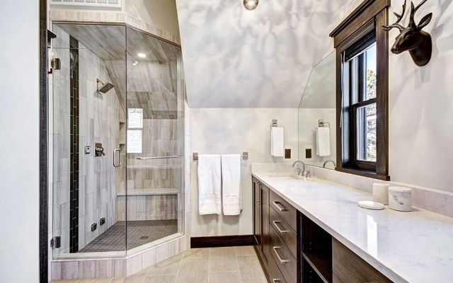 The Bogart House 5 Bedroom Home