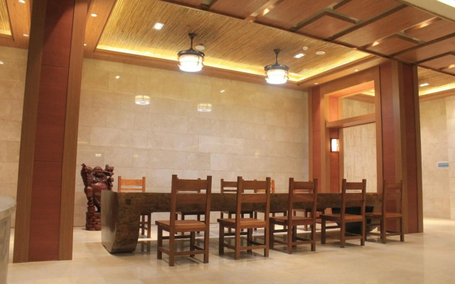 Guanhailou Holiday Hotel