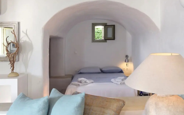 Ochre Dream Beach & Sunset villa Naousa