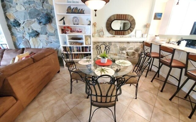 Island House B107 2 Bedroom Condo by RedAwning