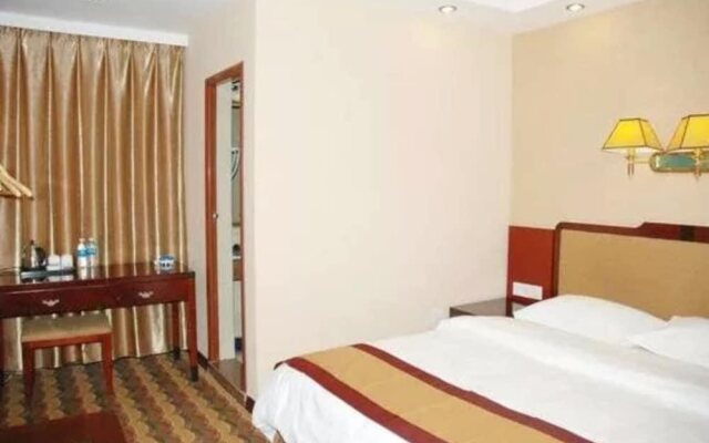 Poltton International Apartment Kunming Railway Station
