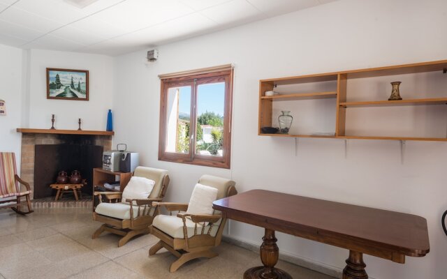 ES Cantó DES Morés