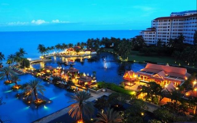 Dusit Thani Hua Hin