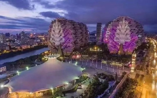 Sanya Meiguan Holiday Hotel – Outside – Sanya
