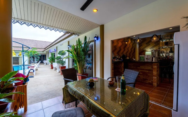 Family Bedroom in Boutique Hotel -SCR5