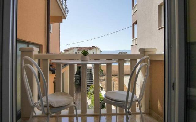 Villa Apartments Babaja